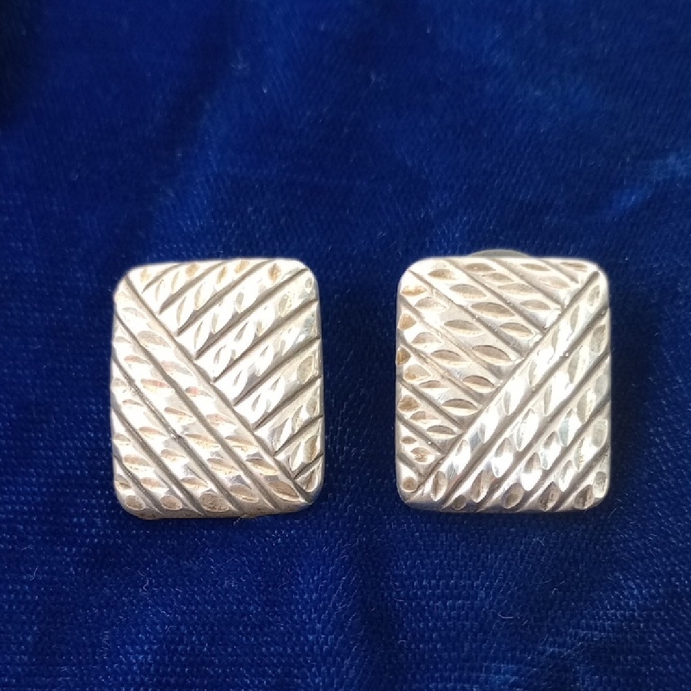 Sterling Silver Diamond Cut Rectangle Geometric S… - image 2